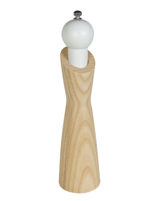 Brand Wood No Power Source Required / Manual Pepper Mill