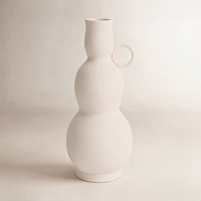 Amali Table Vase