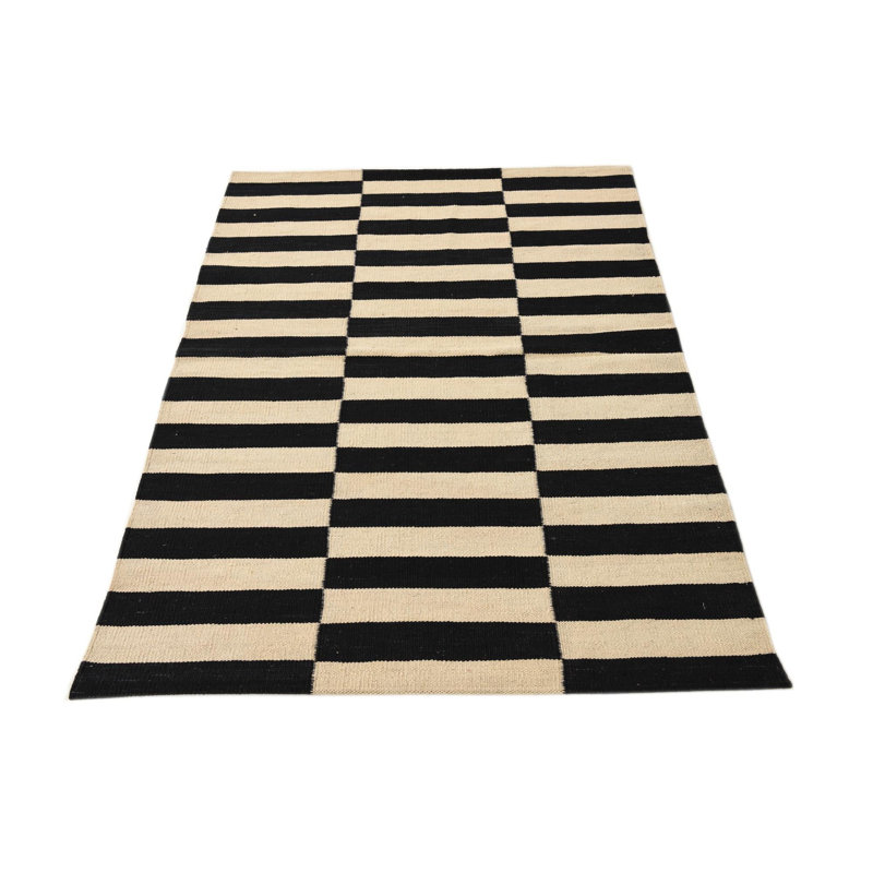 Tapis noir et blanc 3x5 Pinkerton