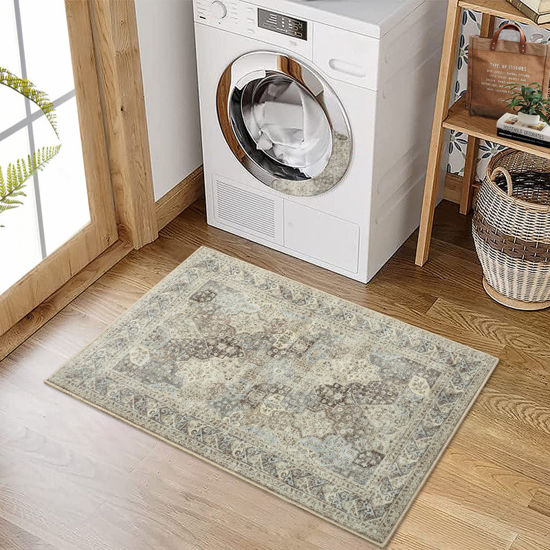 Sarto Washable Oriental Indoor Rug, Rectangle 2' x 3'