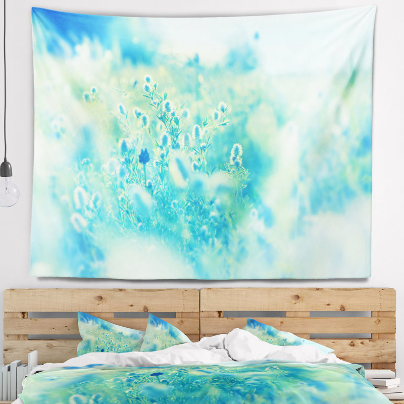 Tapisserie floral clair floral blue mountain, H 32 po x l 39 po