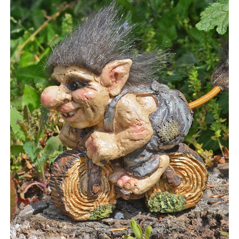 Morales Fantasy & Sci-Fi Weather Resistant Plastic Garden Statue