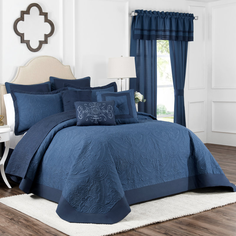 Bensonhurst Polyester Plain Weave Bedspread, Full, Blue