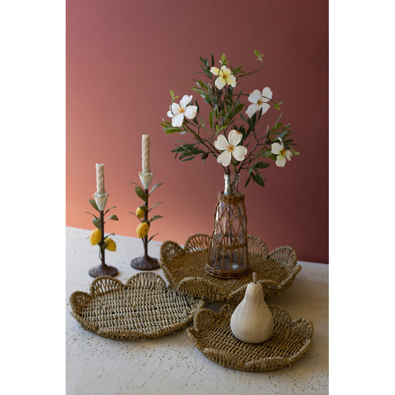 Ensemble de 3 plateaux de fleurs tissées en ruppie maritime, H 3 po