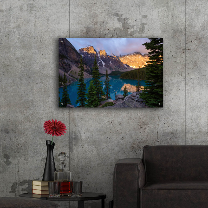 «Moraine Lake 2» par Joe Reimer, art mural en verre acrylique, H 24 po x l 36 po x P 0,2 po