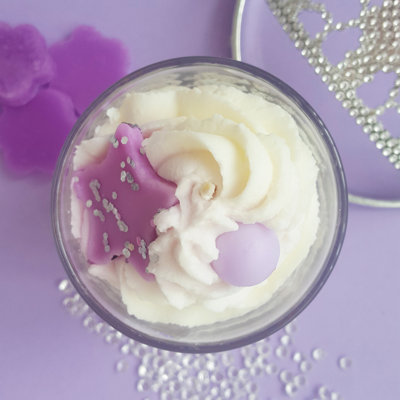 Fruity Scented Jar Candle