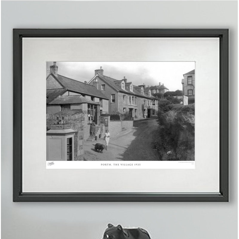 Porth, The Village 1935 - Single Picture Frame Print, 45cm H x 60cm W x 2.3cm D