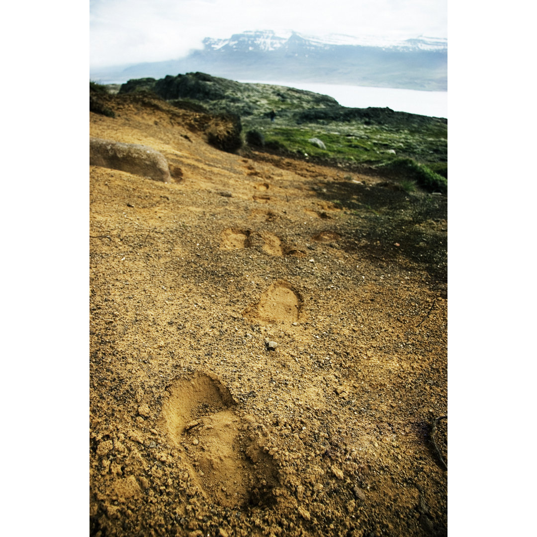 Footprints by Martsss - Leinwandfoto auf Wrapped Canvas