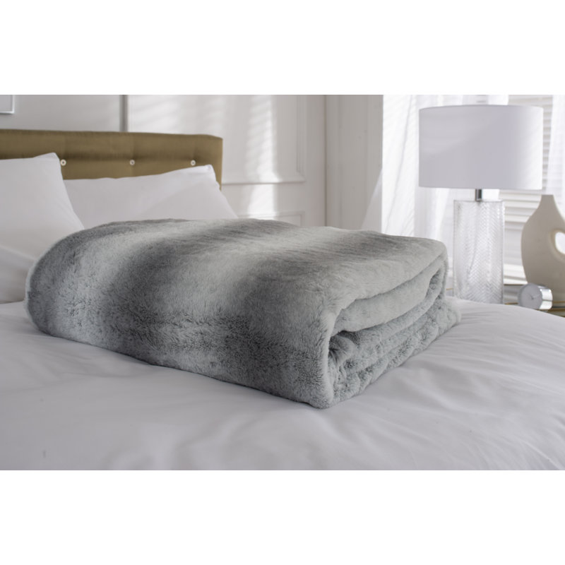 Polyester Striped Bedspread