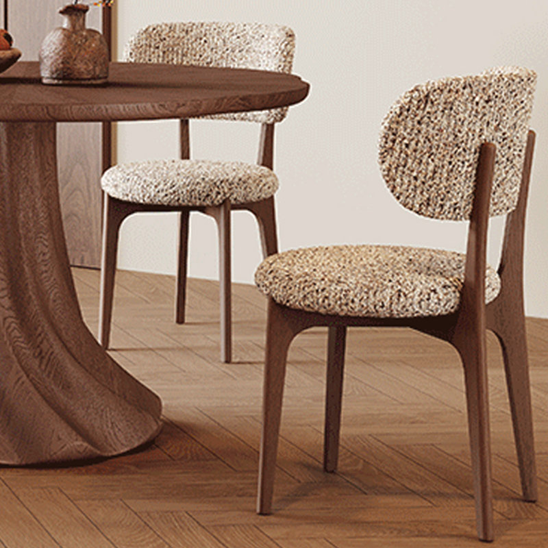 Table ronde brune foncée de forme intéressante, 7 pièces : table, 6 chaises, H 29,52 po x l 47,24 po x P 47,24 po
