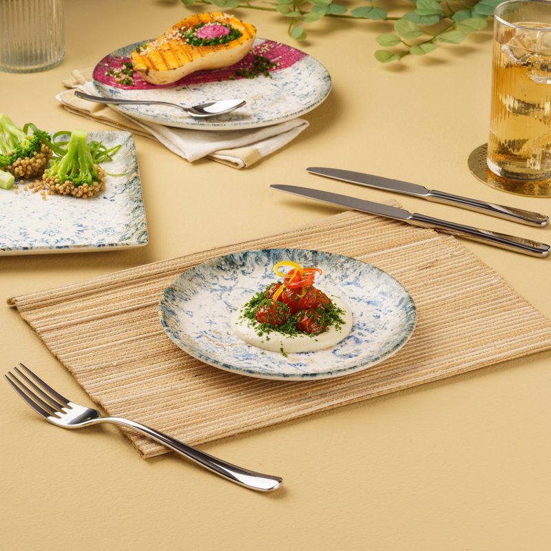 Assiette ronde sans rebord en porcelaine de qualité supérieure Croisière Croisière | Va au micro-ondes et au lave-vaisselle