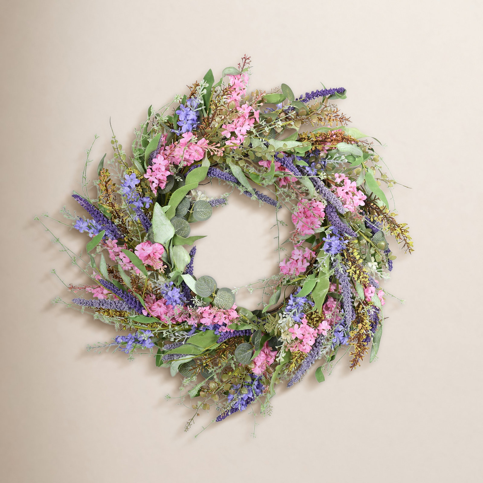 Leshea 22" Handcrafted Berry Everyday Wreath