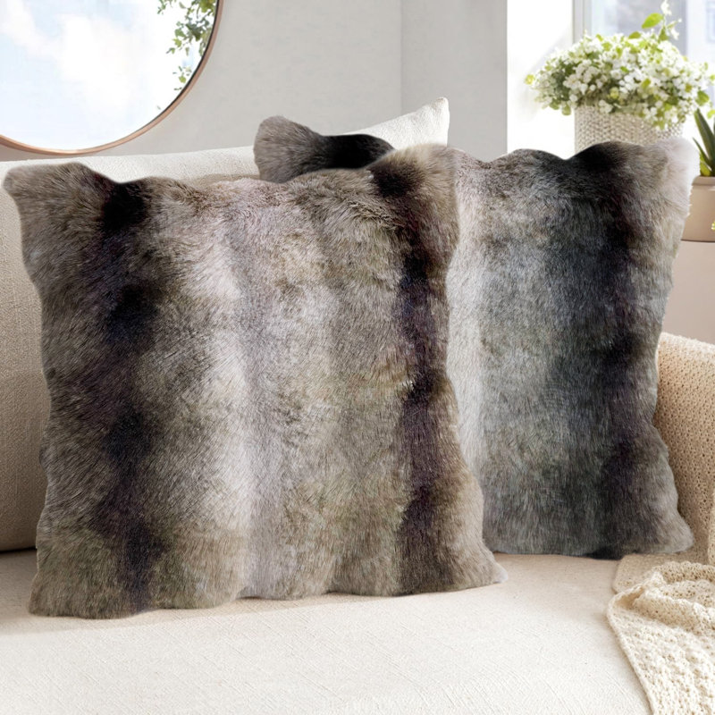 Luxury Supersoft Faux Fur Printed Cushion Alpine Husky Cushion, Beige, 43x43cm
