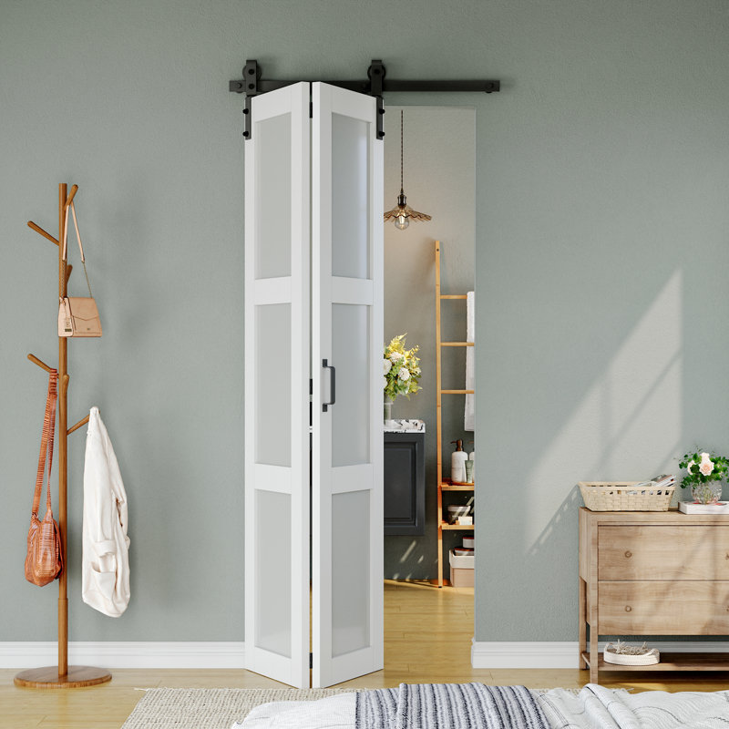 Porte de grange pliante à 3 plis H 32 po x 84 po, porte de placard intérieure en bois manufacturé avec panneaux de verre givré et quincaillerie d'installation