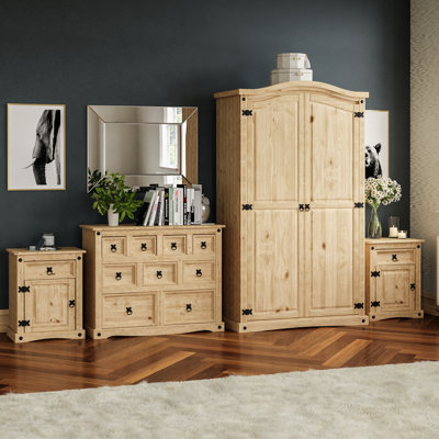 Harold Solid Wood Piece Bedroom Set