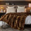 Couverture luxueuse en fausse fourrure-111710108-111710110
