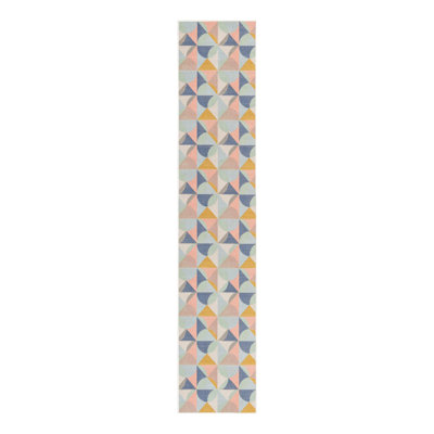 Mcbrayer Geometric Indoor Rug