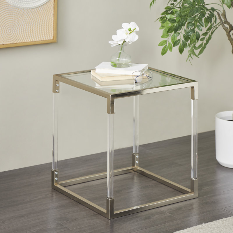 Table d'appoint en forme de cube en plastique avec supports argentés Nichalaus