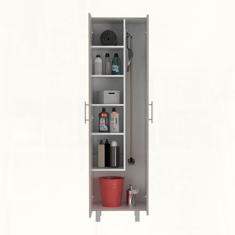 Armoire de nettoyage Nala avec cinq tablettes et rangement pour balais, Tan