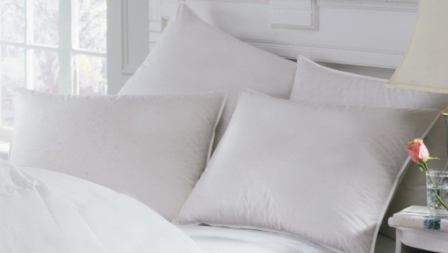 Hillside Down Blend Medium Pillow Arsuite 