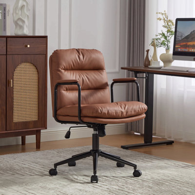 Chaise de bureau, chaise de bureau à dossier moyen avec roulettes et accoudoirs Fauteuil ergonomique pivotant en cuir PU avec accoudoirs rembourrés, le dossier de la chaise peut s'incliner à 40 °