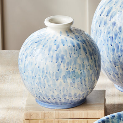 Cascata Handmade Ceramic Table Vase