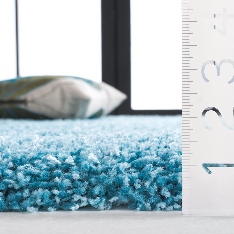 Shag Performance Solid Color Rug, Round 4'