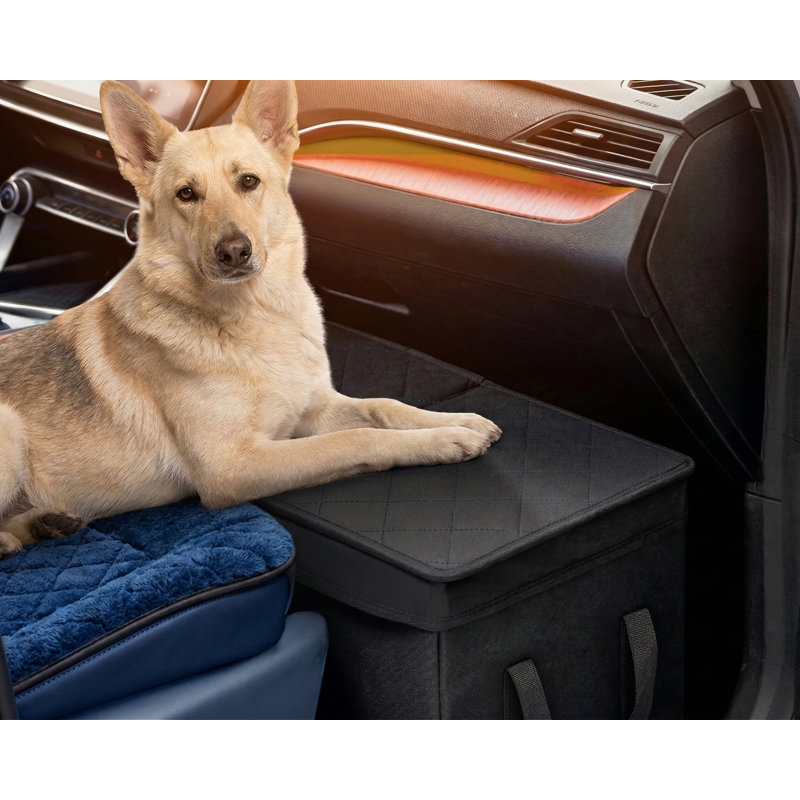L'extension de siège d'auto convient aux grands chiens pesant jusqu'à 120 livres; sert de remplisseur pour les sièges avant ou arrière; Comprend un organisateur de rangement intégré.