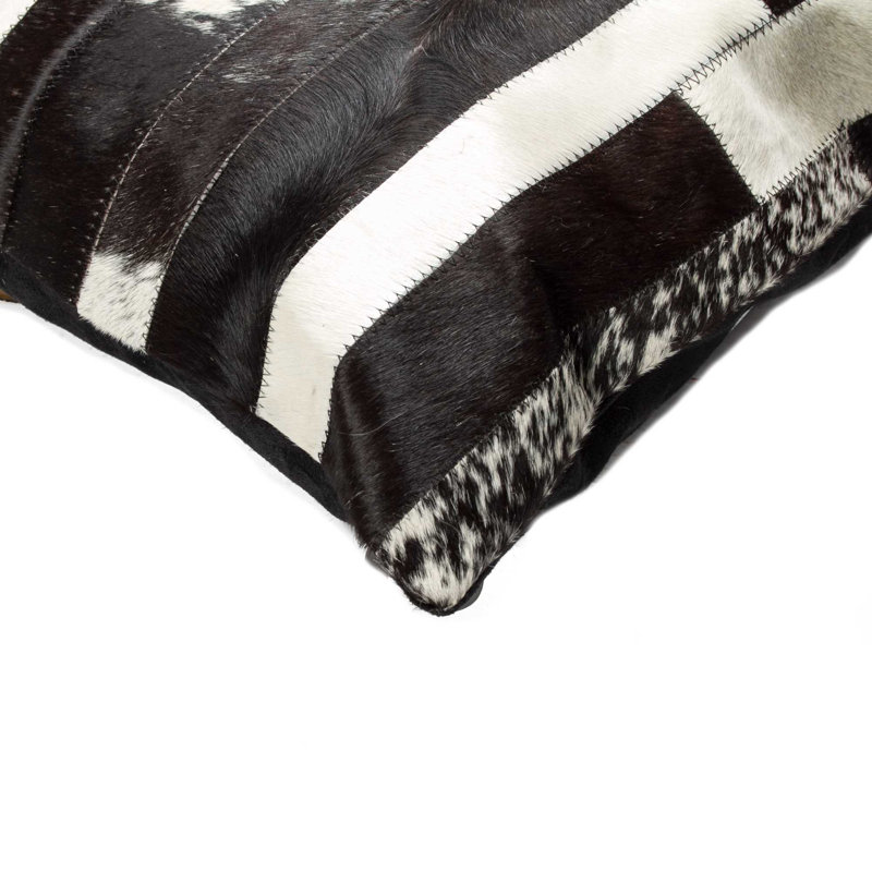 Coussin 18 "en peau de vache abstraite, Noir