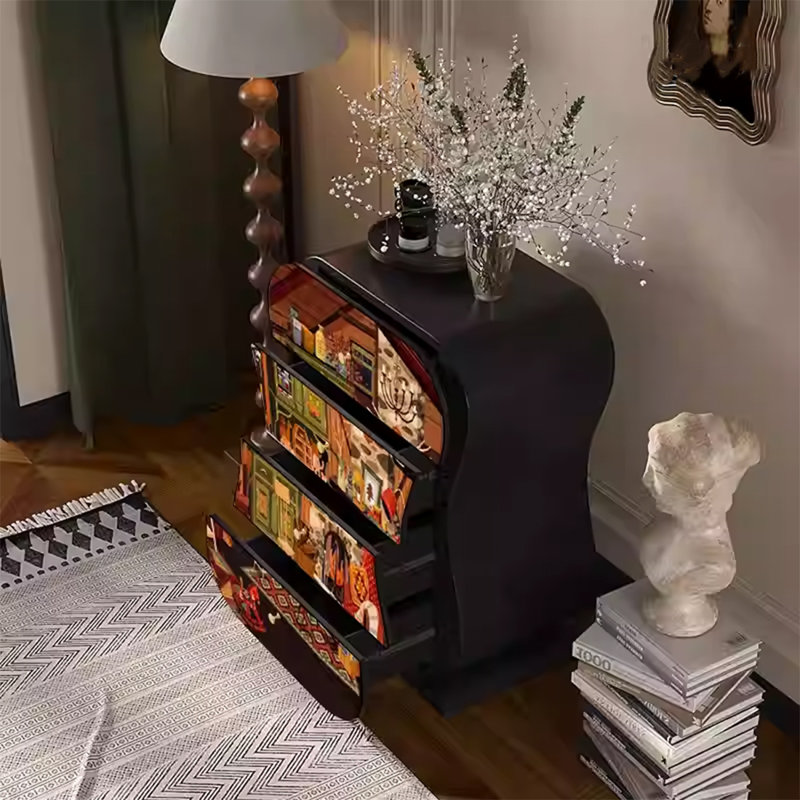 Armoire en frêne avec tiroirs multiples