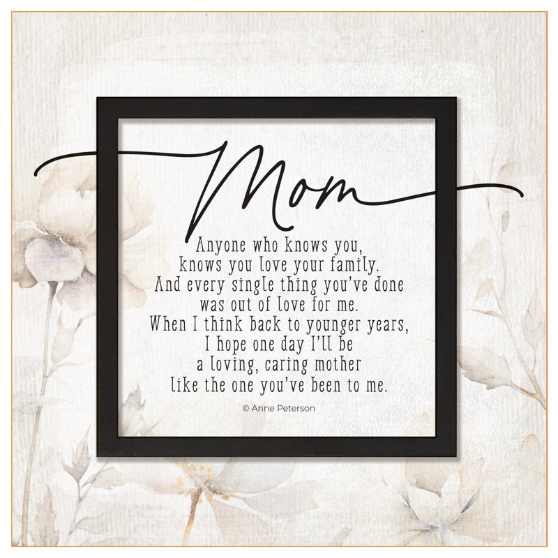 Plaque en bois Mom - 6 po x 6 1/8 po