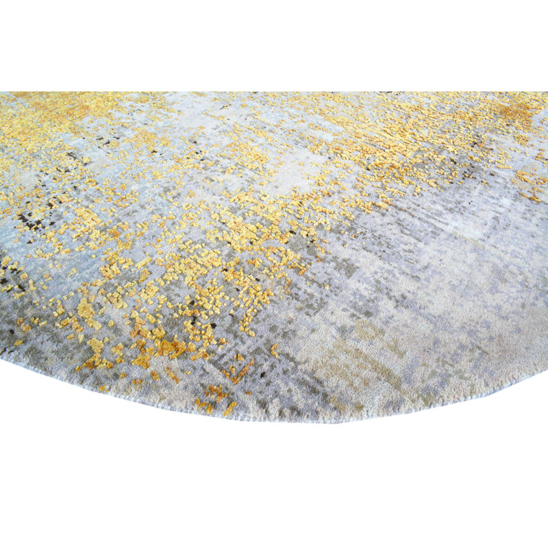 Abstract Area Rug in Gold/Charcoal