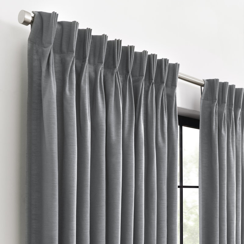 Panneau de fenêtre filtrant la lumière Waverly Serendipity, Grey, 50" W x 84" L