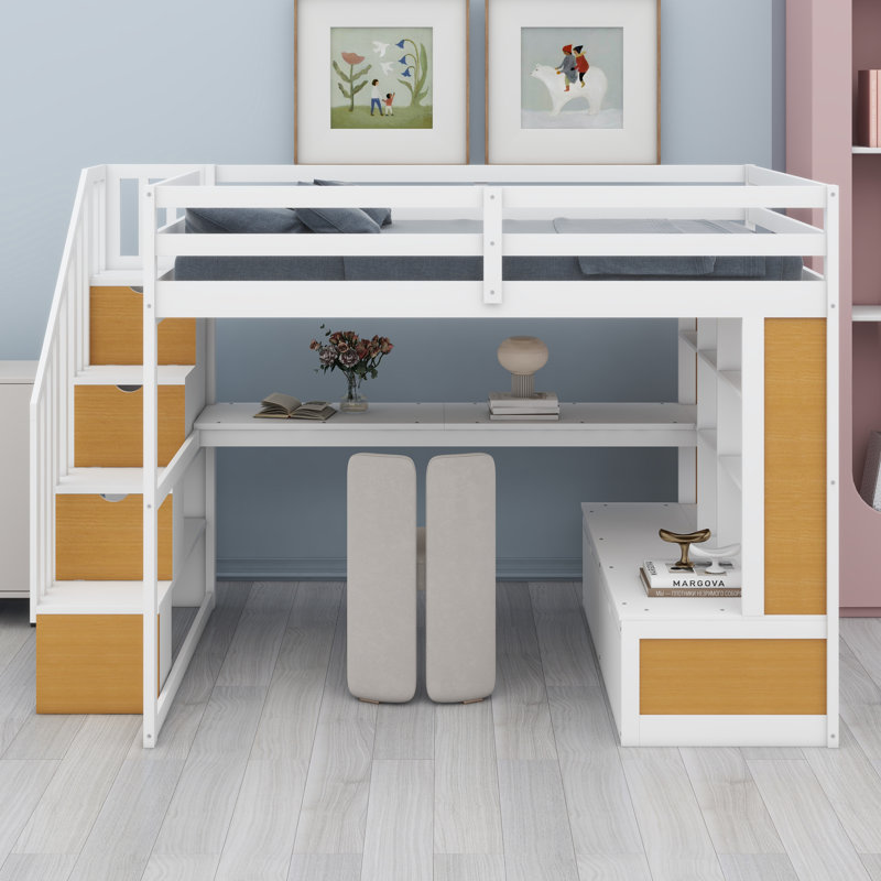 Lit mezzanine peu encombrant avec bureau intégré, tablettes ouvertes, tiroirs intégrés et escalier de rangement
