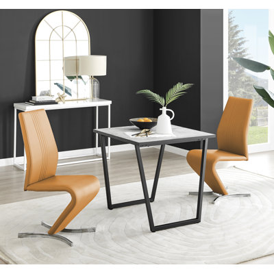 Table de salle à manger et chaises en mélamine effet marbre Carzon - Chaises de salle à manger en similicuir de luxe