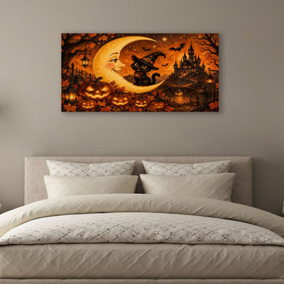 Tableau sur toile représentant un chat noir fantaisiste avec des citrouilles et la lune, idéal pour Halloween. Décoration murale pour le salon, la salle de bain, la chambre ou le bureau. Dimensions : 51 cm (H) x 102 cm (L). Prêt à accrocher.