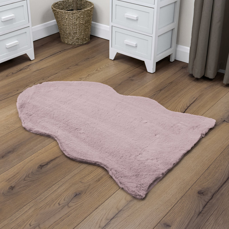 Machine Tufted 60cm X 90cm Area Rug, Pink