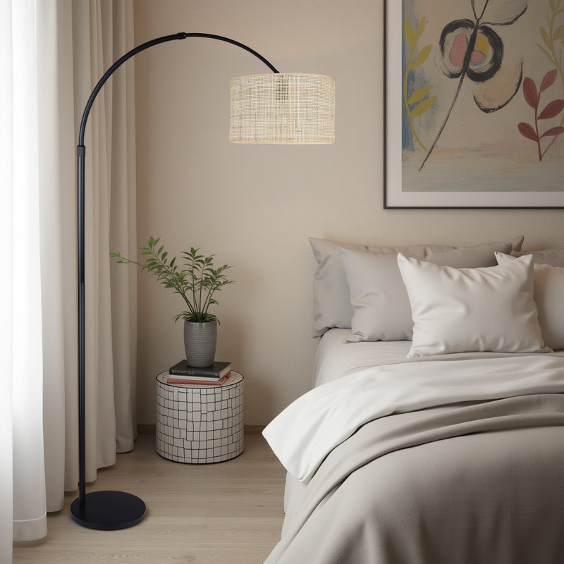 Lampe sur pied 1 lumière Aurane avec finition noir mat et abat-jour en rotin naturel