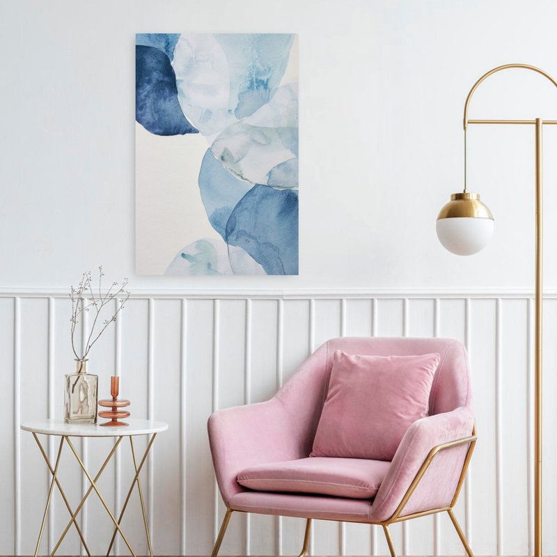 «Whispering Waves», art mural éthéré contemporain abstrait, H 24 po x l 16 po