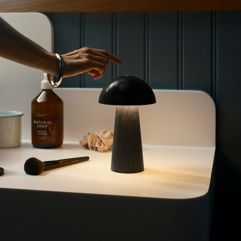 Wood Desk Lamp, Black