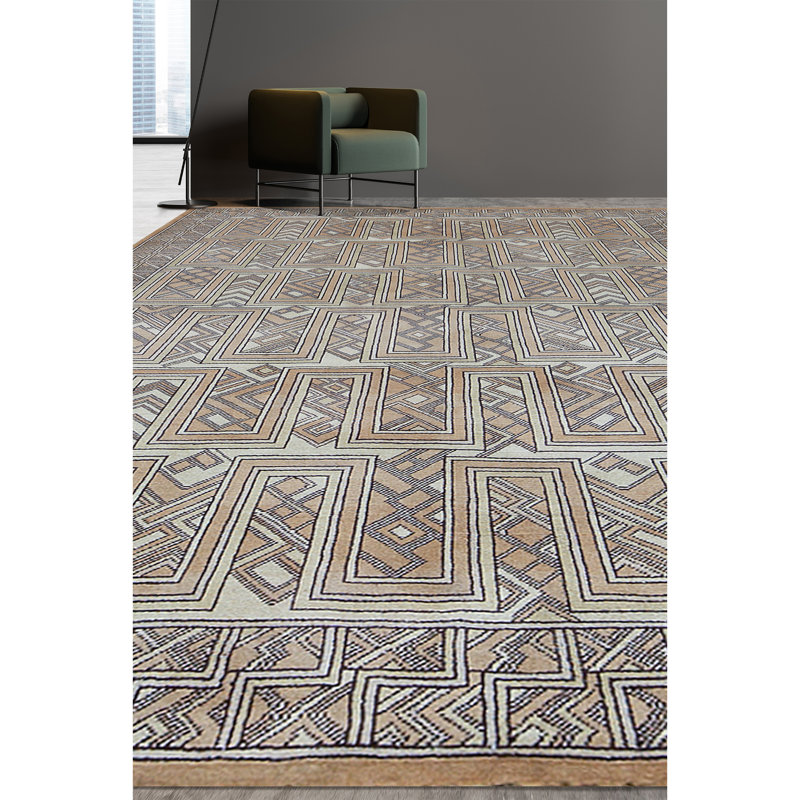 Hand-Knotted High-Quality Gray Area Rug