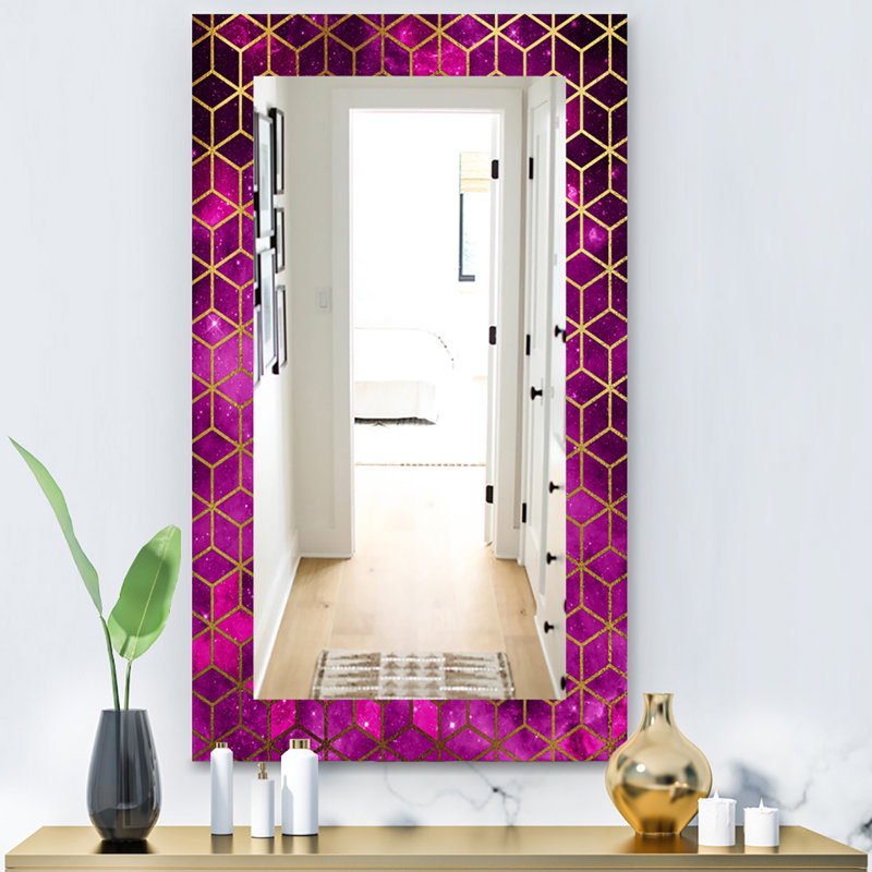 Miroir décoratif moderne en nid d’abeilles &, L 29,5 po x H 39,4 po, Mauve / doré