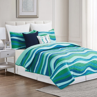 Marilyn Cotton Standard Quilt