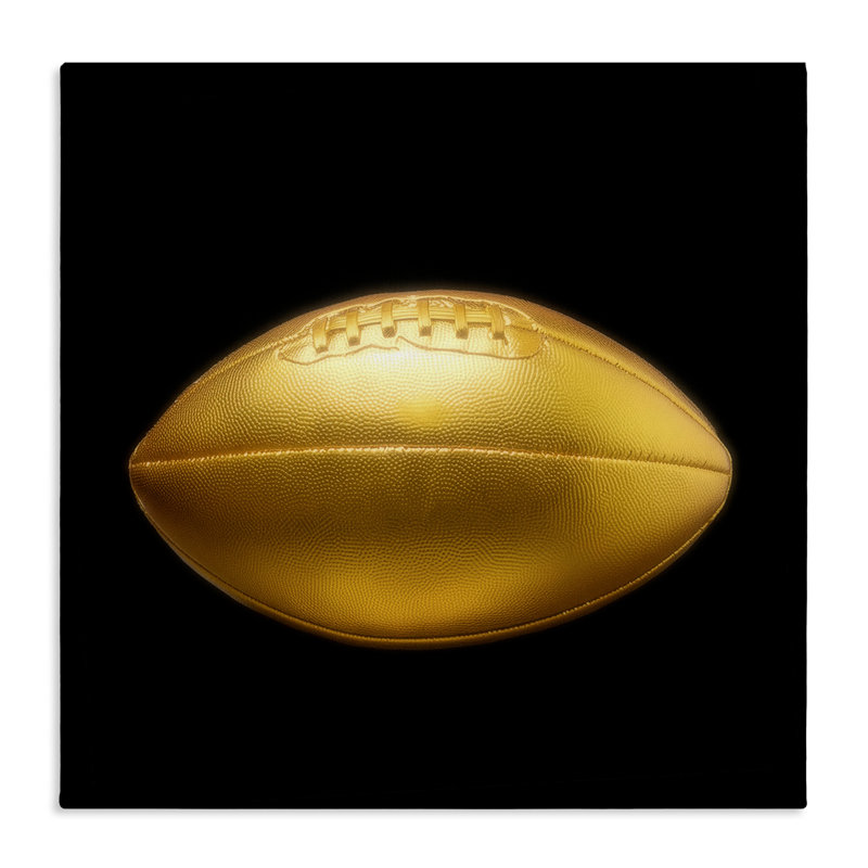 «Gold Designer Football» par Graffi *ee Studios, H 30 po x l 30 po