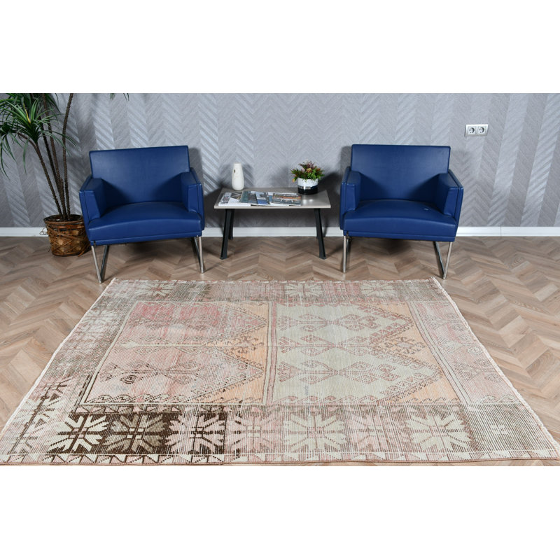 Tapis rétro turc rose Oushak idéal pour la décoration de chambre à coucher avec un sol antique nomade
