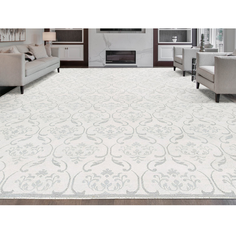 Neo Villa Damask Area Rug in Silver, Rectangle 7'11" x 9'10"