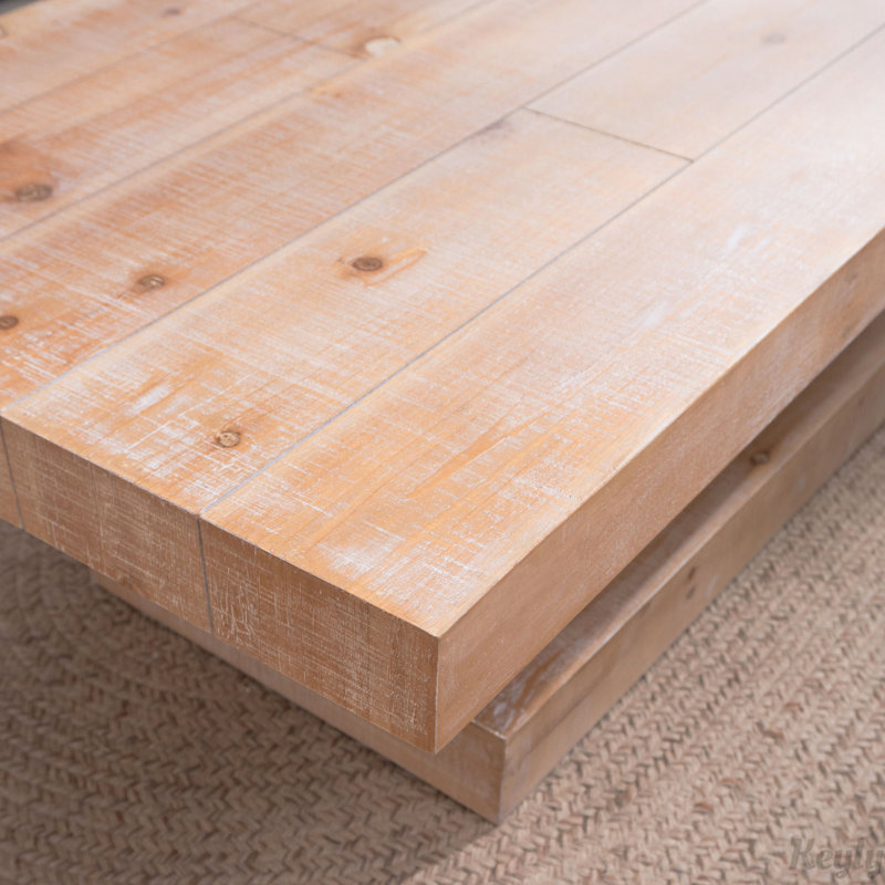 Table basse de style campagnard en bois
