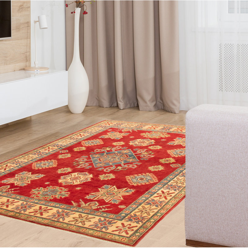 Tapis rouge Finest Ghazni 4 pi 11 po x 6 pi 7 po