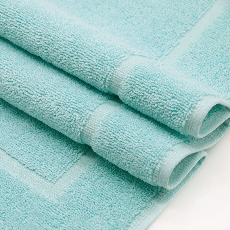 Bath Rug, Mint