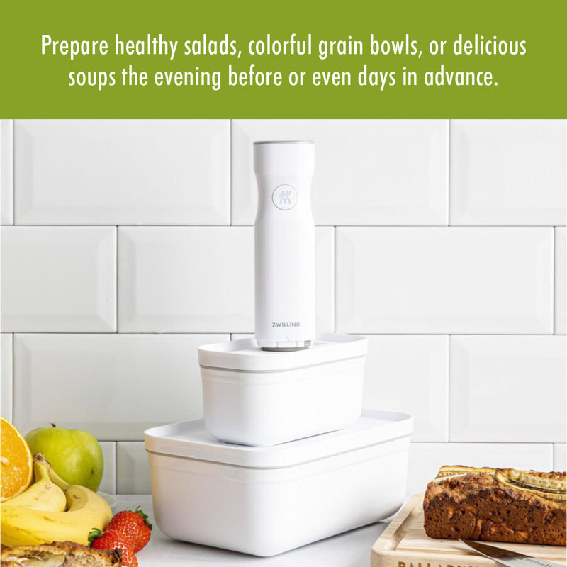 32.6658 oz. Food Storage Container